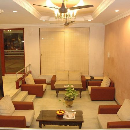 Hotel Saradharam Chidambaram Exteriér fotografie